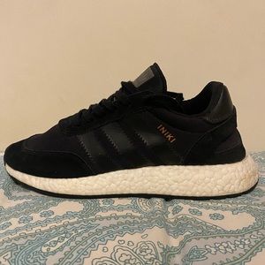 Adidas Iniki Boost size 9m